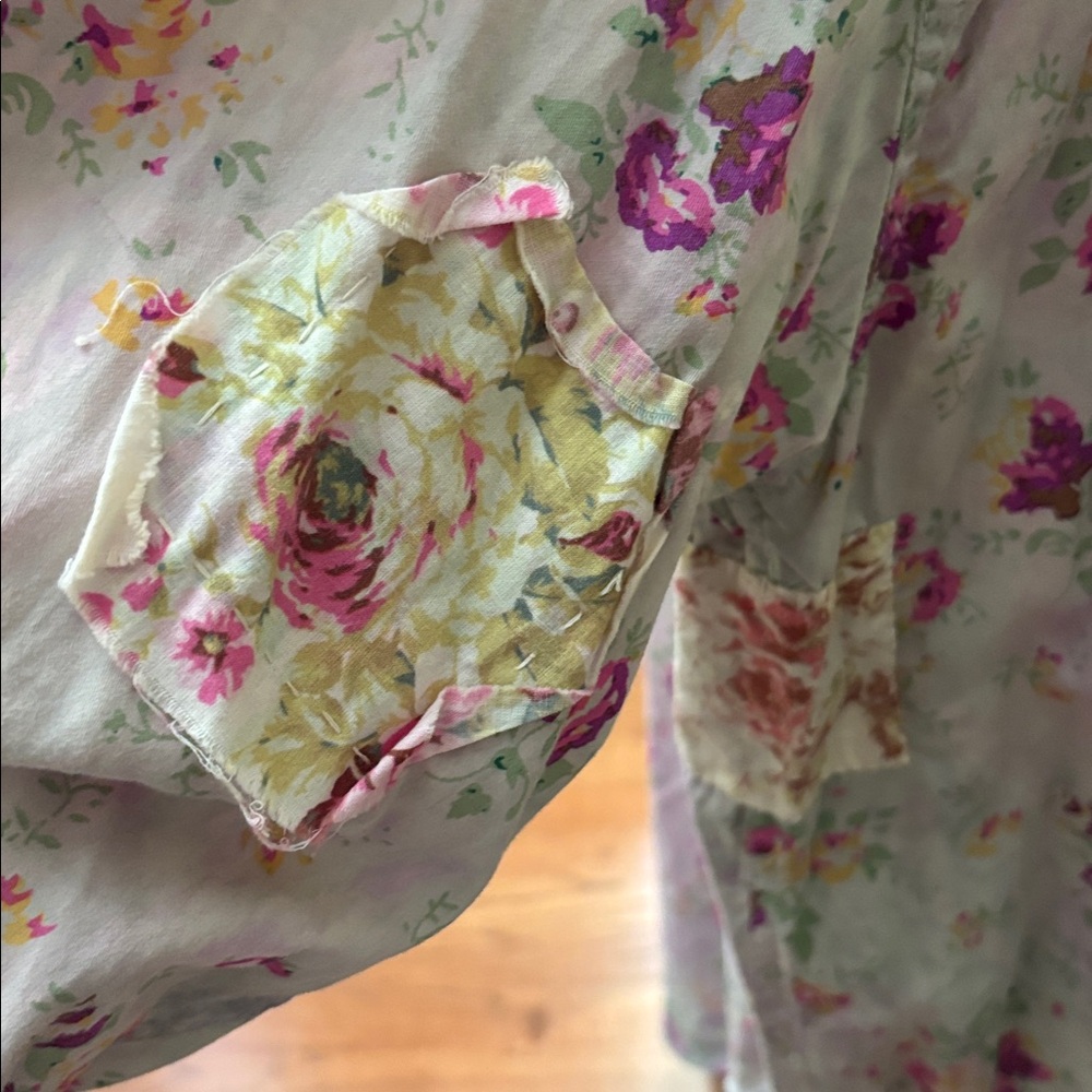 Magnolia Pearl Printed Boyfriend Shirt 1624
Pressed Flower, OS - Picture 7 of 16